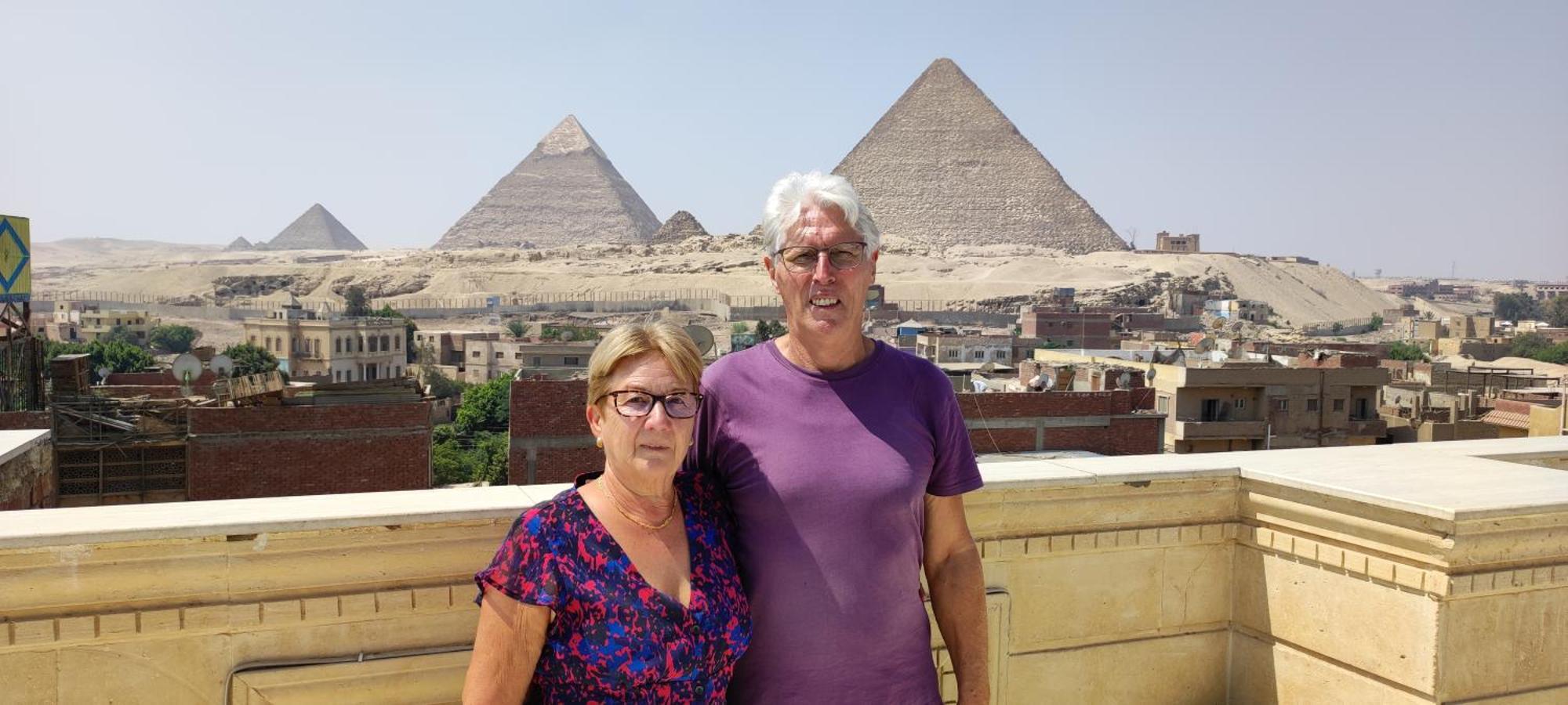 Pyramids Kingdom - Guest House Kafret el-Gabal Eksteriør billede
